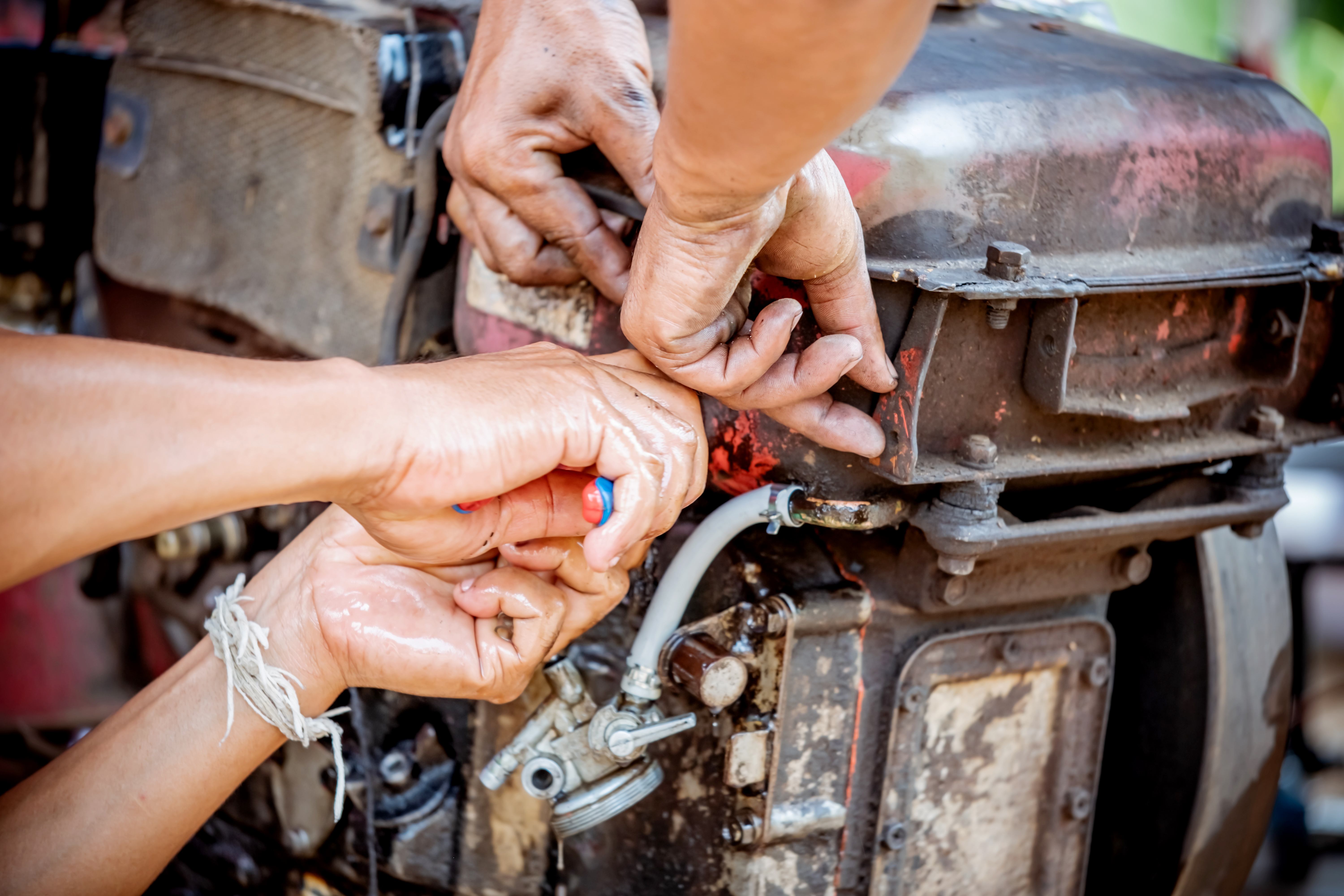 When to Change Tractor's Oil